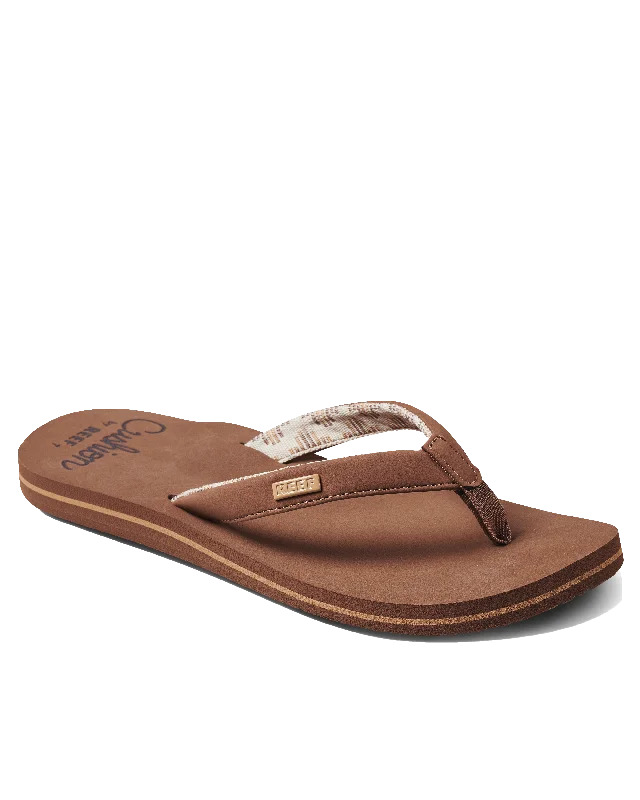 Cushion Sands Flip Flops in Espresso