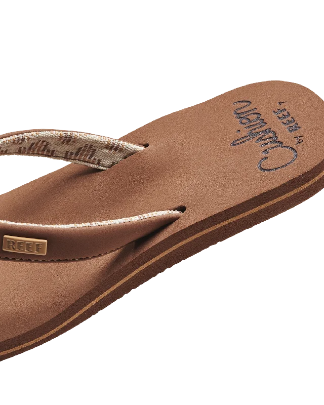 Cushion Sands Flip Flops in Espresso