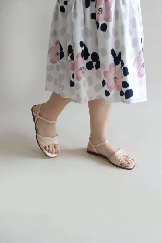 Elsie Overlapping Sandals (Beige)