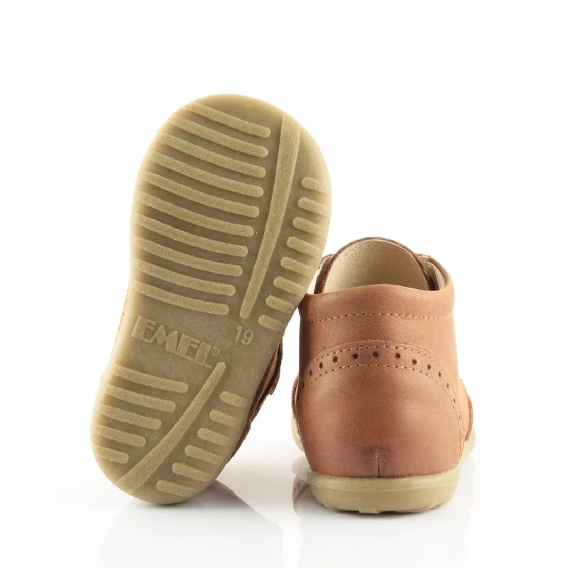 (1437-10) Emel first shoes