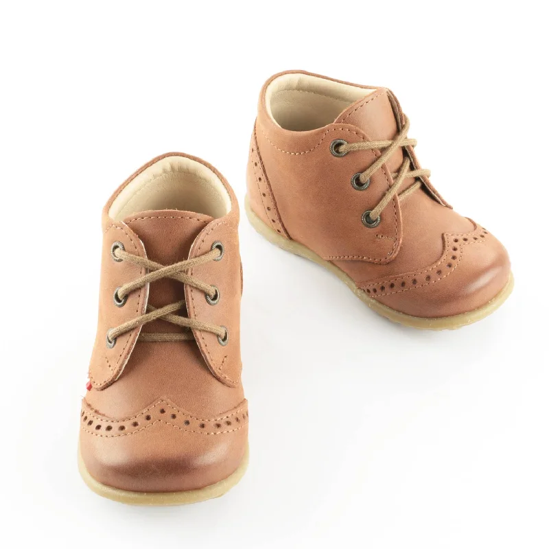 (1437-10) Emel first shoes