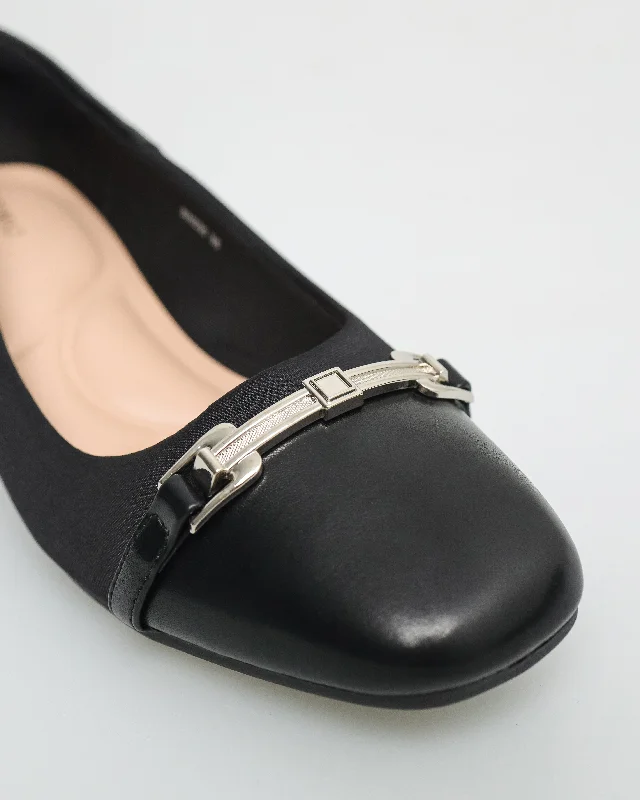 Tomaz NN330 Ladies Silver Buckle Heels (Black)