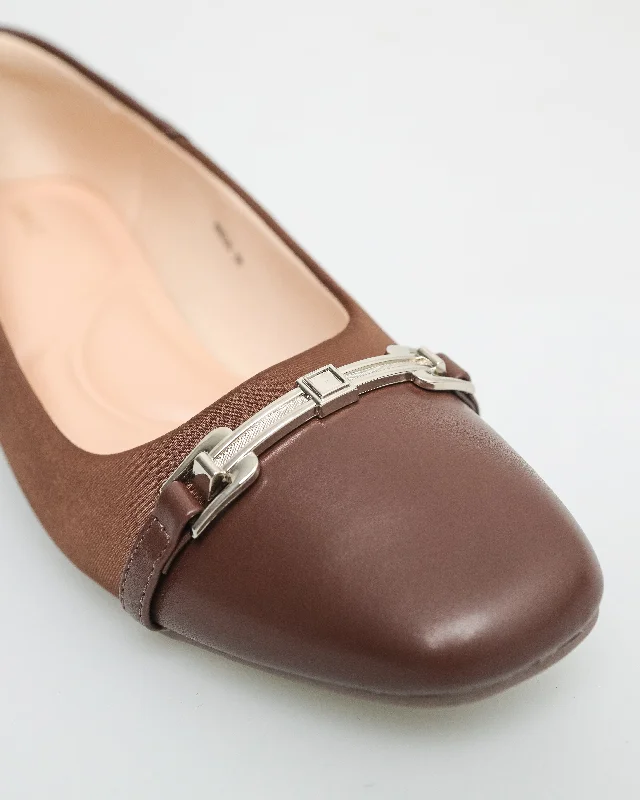 Tomaz NN330 Ladies Silver Buckle Heels (Coffee)