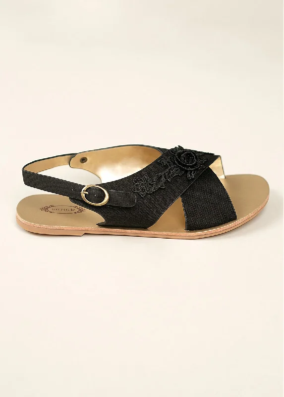 Women's Aria Sandal in Black