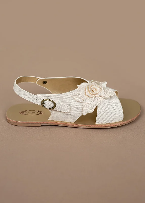 Women's Aria Sandal in Gardenia