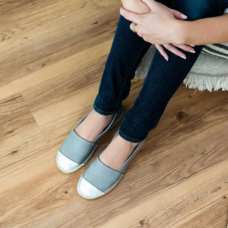 Classic Espadrille in Grey Metallic